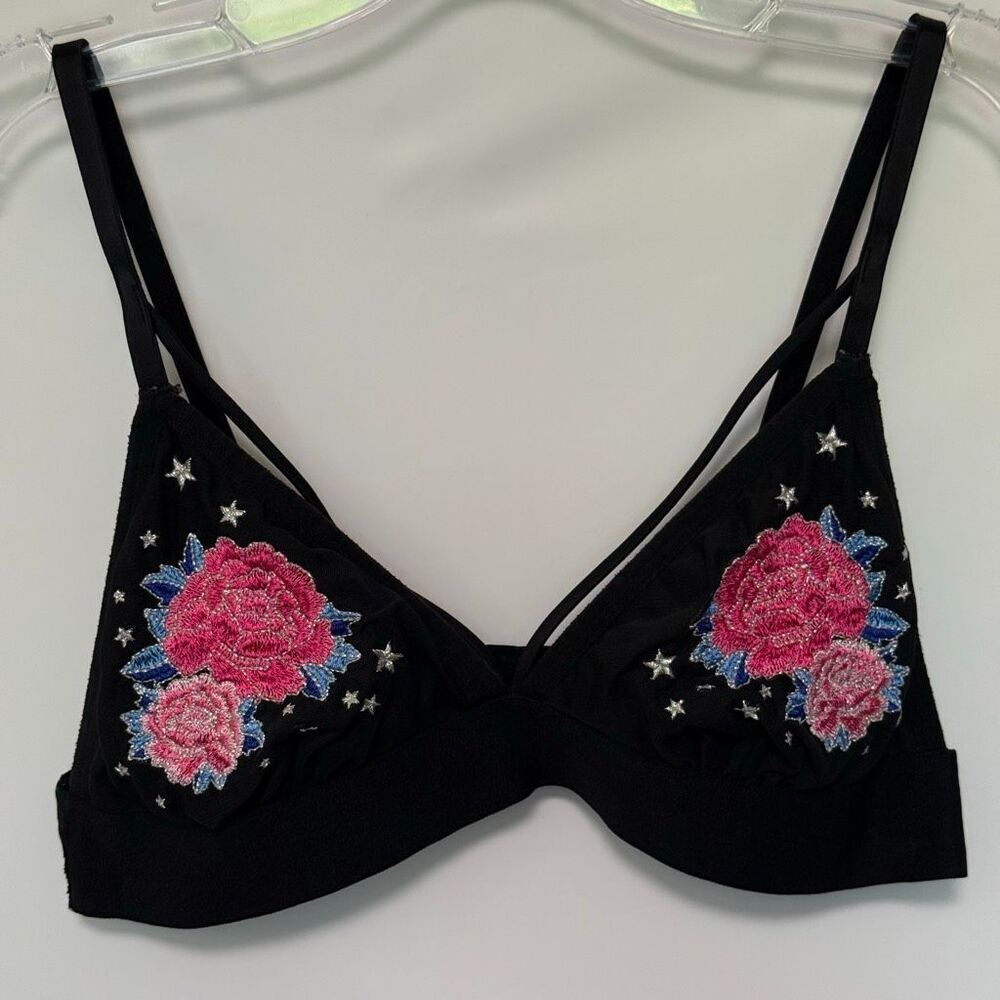 Pink Victoria’s Secret triangle floral embroidered unlined black bralette top si